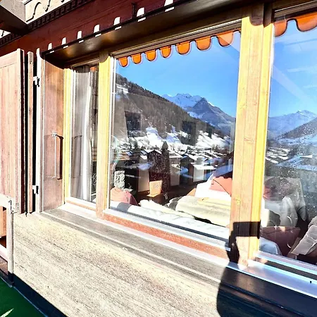 4-bedroom In The Heart Of *