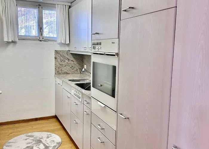 4-bedroom In The Heart Of *